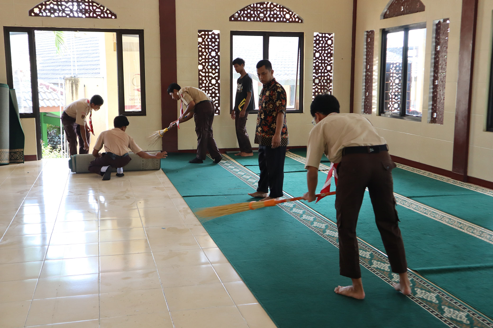 jumat_bersih.png